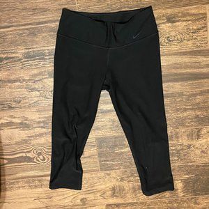 Nike Dry Fit Cropped Leggings